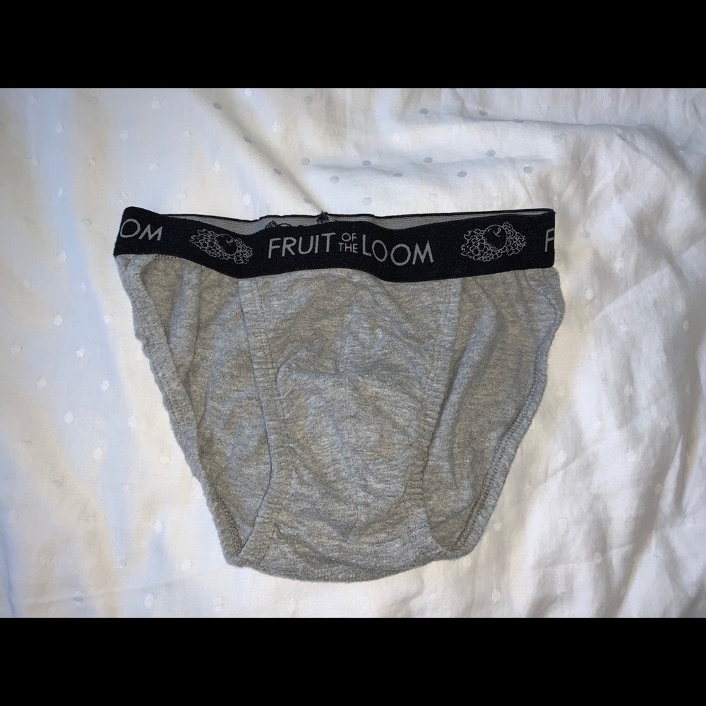 Used Fruit of the Loom men briefs size XS